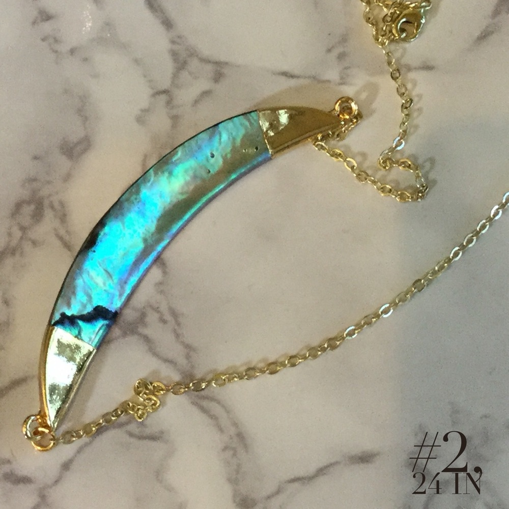 🆕Abalone/14K Crescent Pendant - Picture 6 of 7